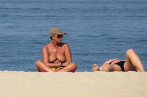 france wanderlust naturist.