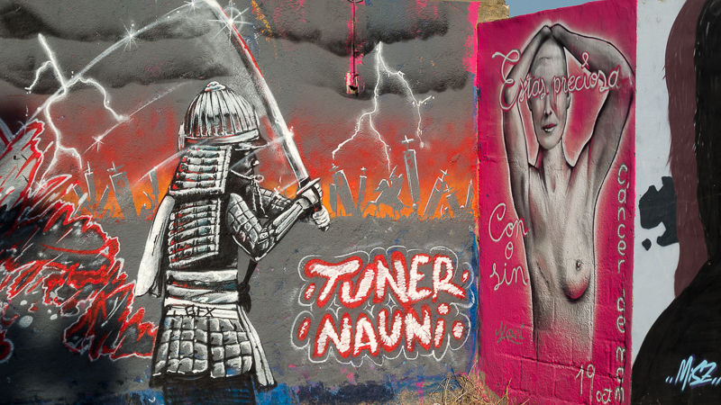 Graffiti is big in Spain. And they are actually well done. Spain Graffiti.