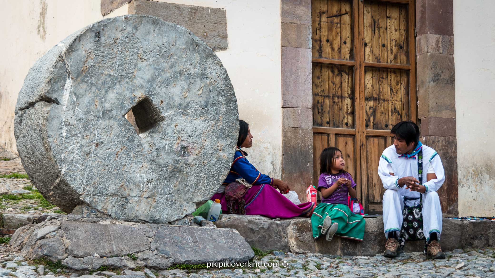 Local Inca family enjoy a rest in the old silver mining village of Real de Catorce 